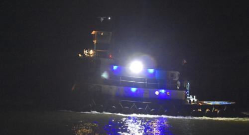 Tug passing in the night